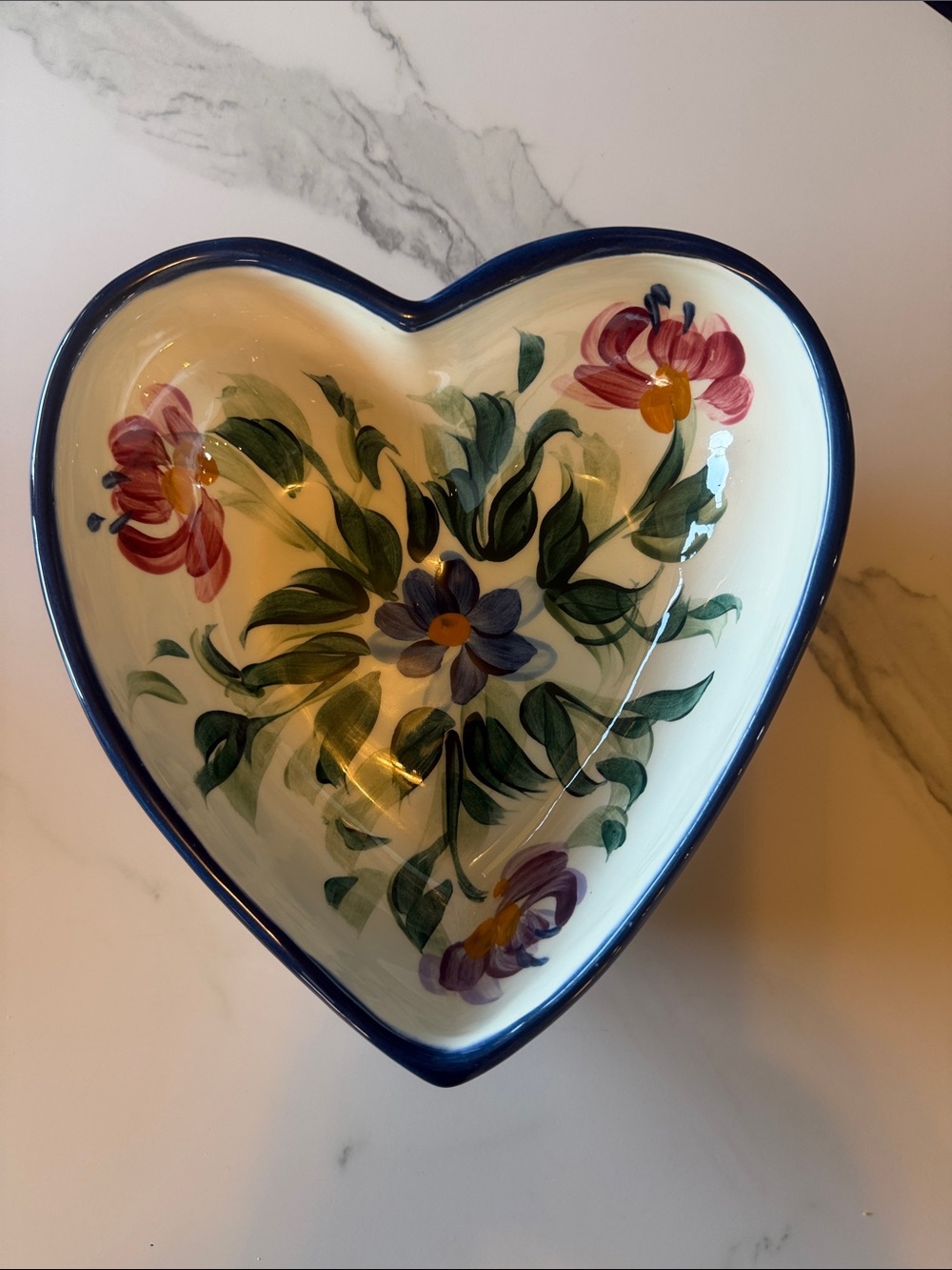 Hand-Painted Heart Ceramic Bowl in Cream and Blue Floral Design